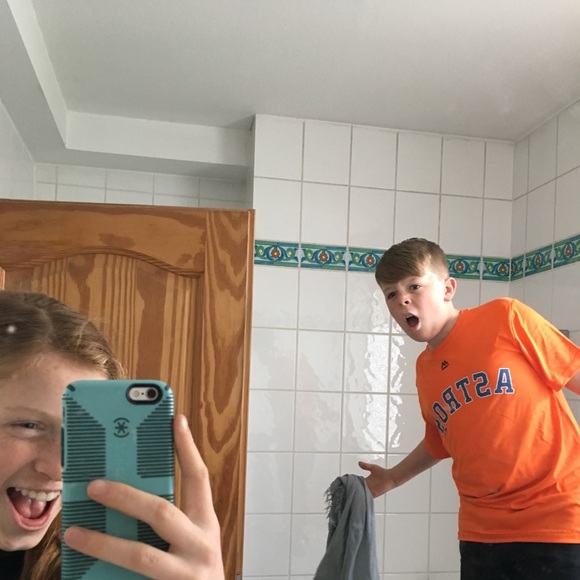 Meet your Posher, Lilly - Picture 1 of 1